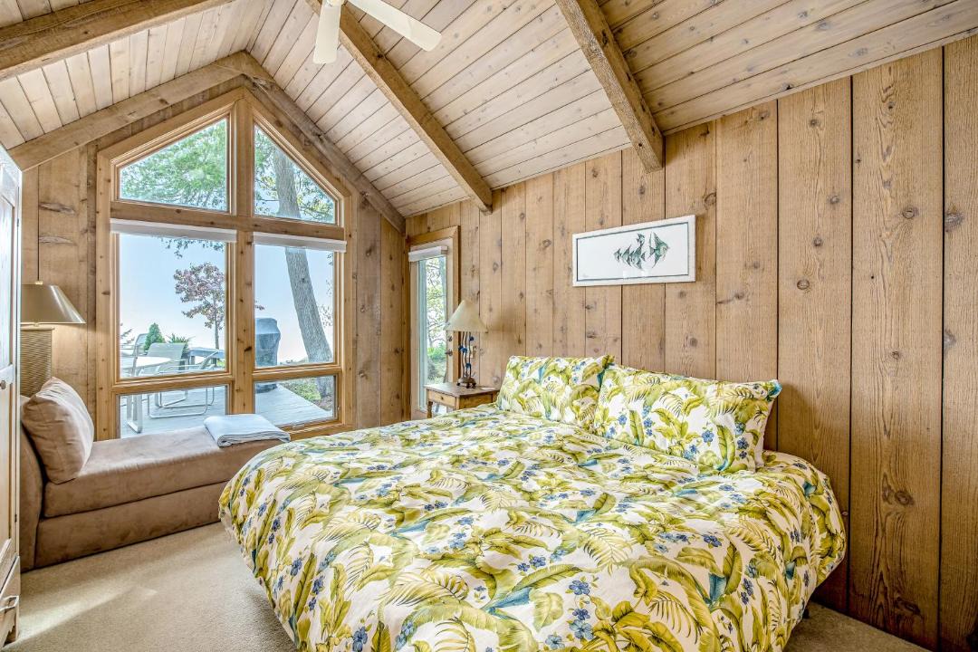 Photo of Bedroom in Harbor Springs