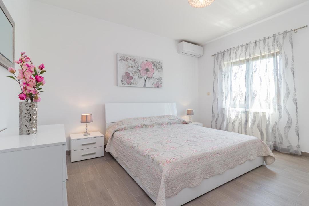 Photo of Bedroom in Radovani
