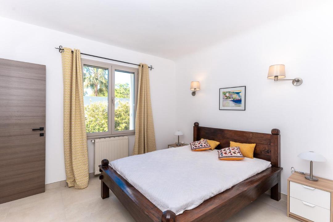 Photo of Bedroom in Cap-d'Antibes