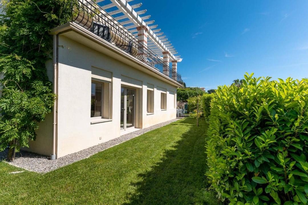 Photo of Buildings in Cap-d'Antibes