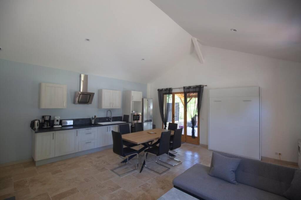 Photo of Others in Tremolat