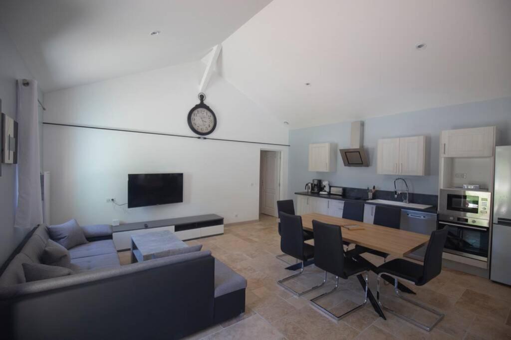 Photo of Others in Tremolat