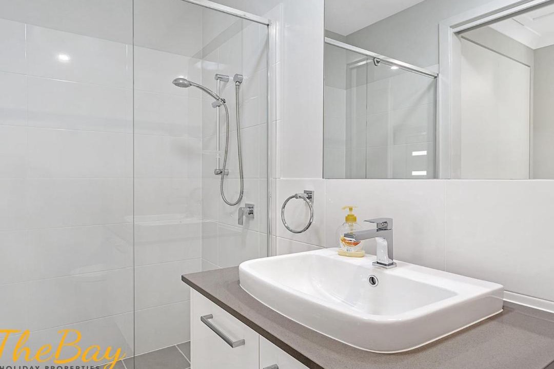 Photo of Others in Anna Bay