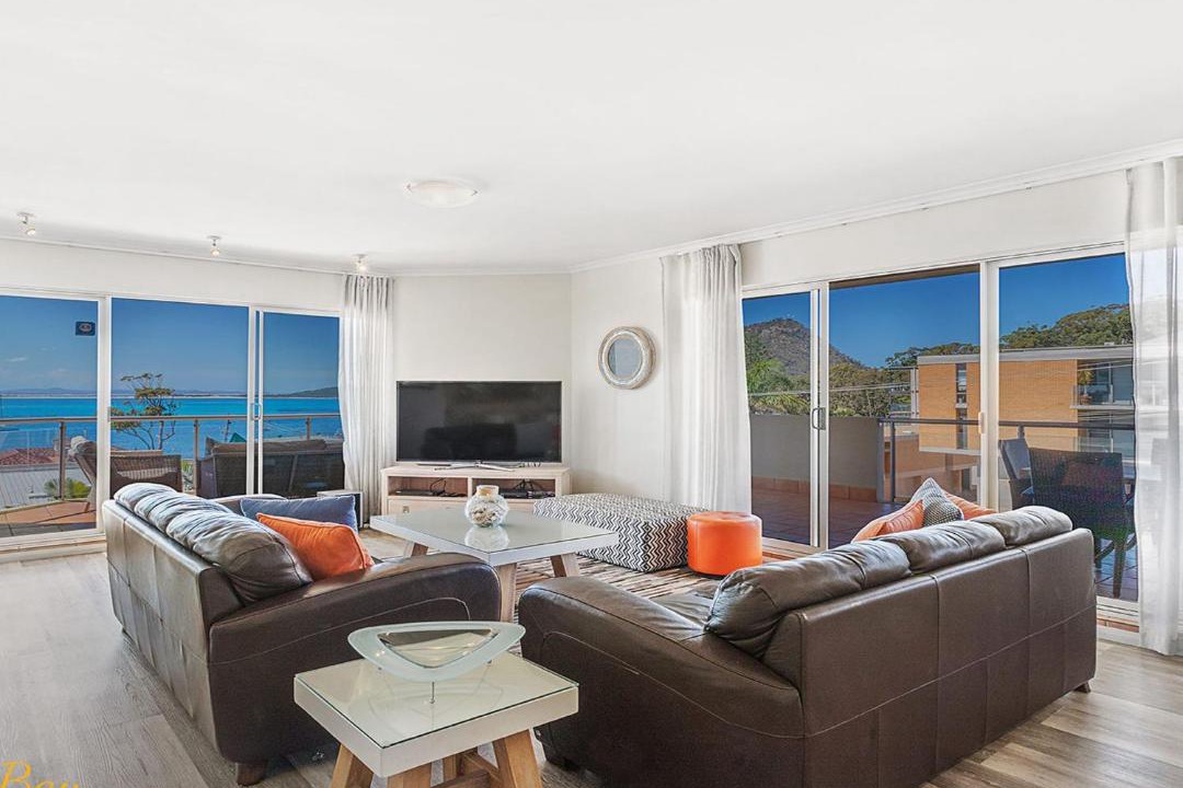 Photo of Livingroom in Shoal Bay