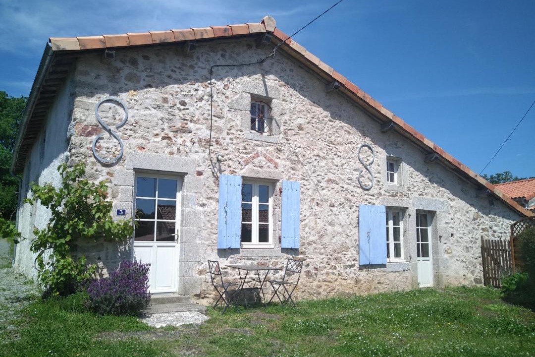 Photo of Others in Secondigny