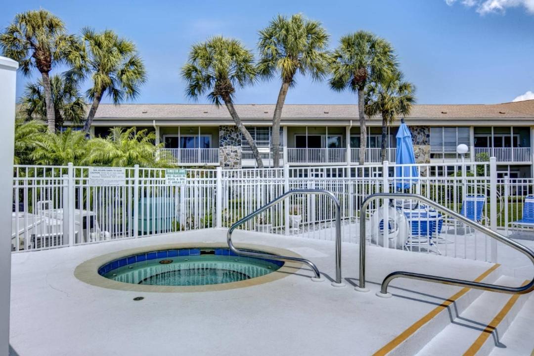 Photo of Others in Saint Armands Key