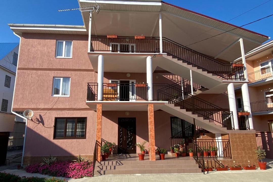 Photo of Buildings in Nizhnaya Beranda