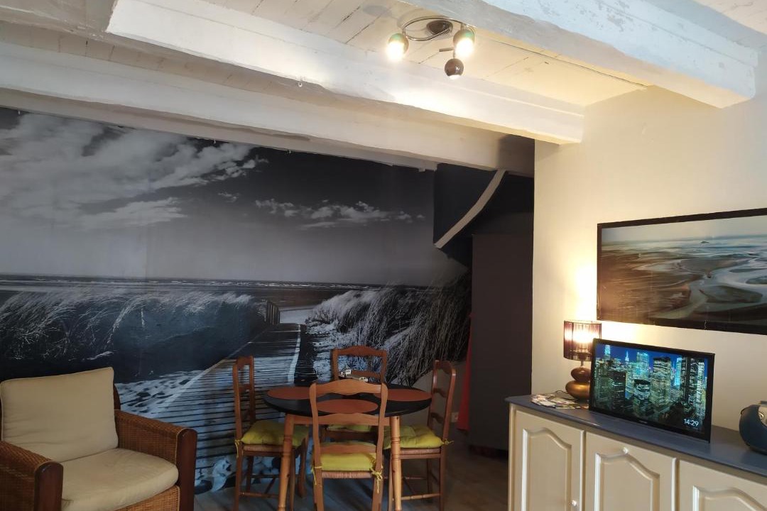 Photo of Others in Genets