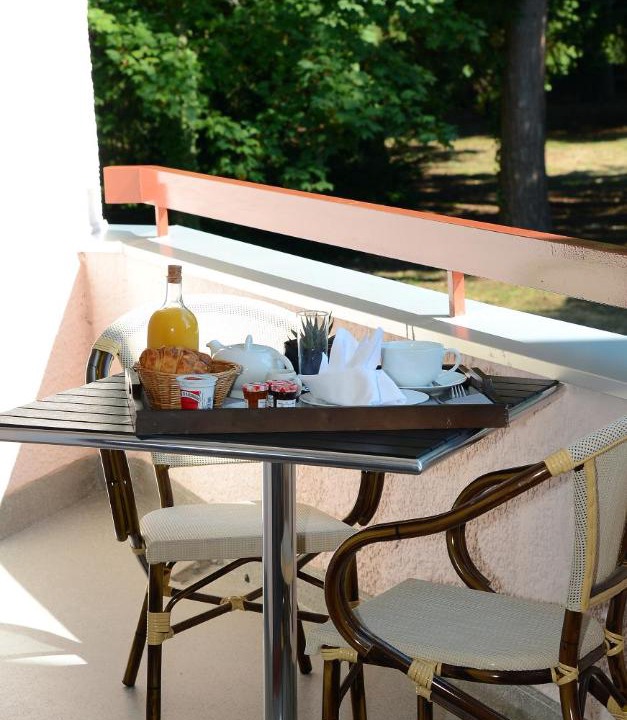 Photo of Others in Thiers