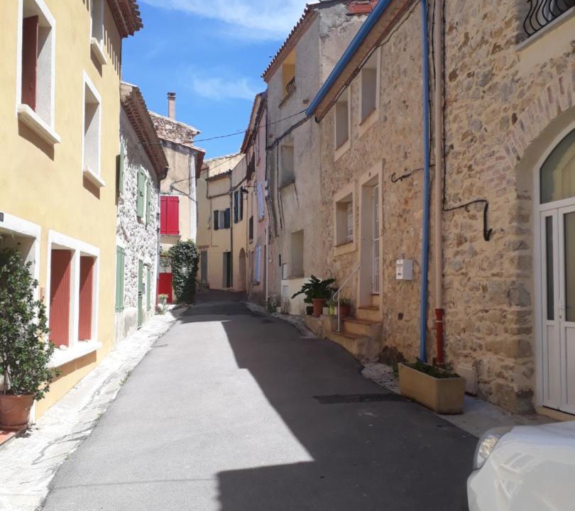 Photo of Buildings in Roquefort-des-Corbieres