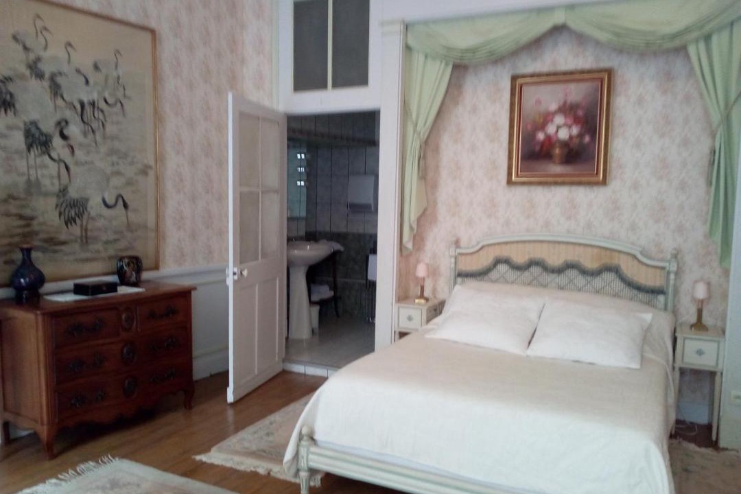 Photo of Bedroom in Prauthoy