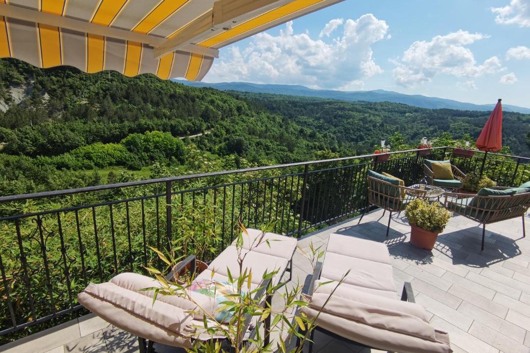 Photo of Patio Balcony in Grabri