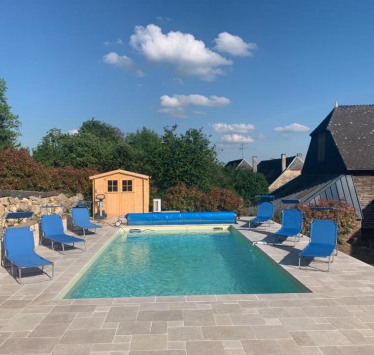 Photo of Others in Bucilly