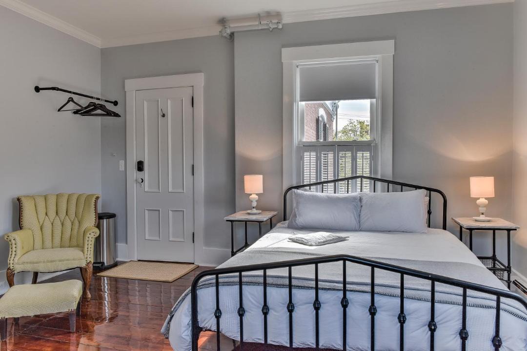 Photo of Others in Keene