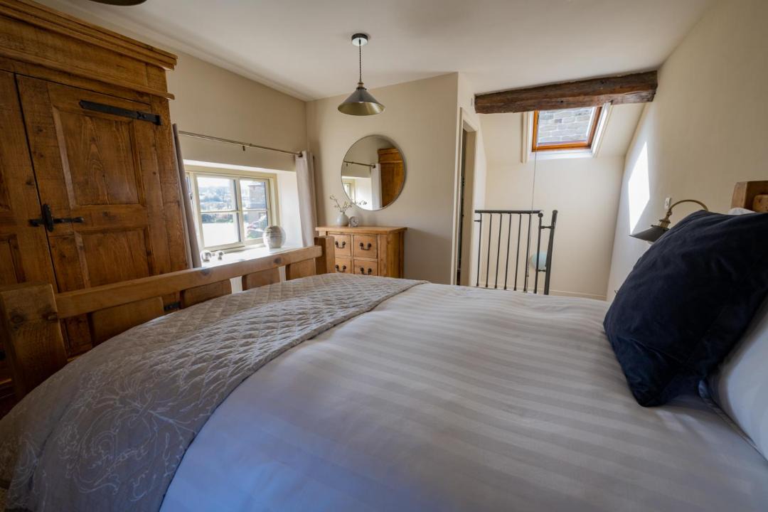 Photo of Others in Lepton