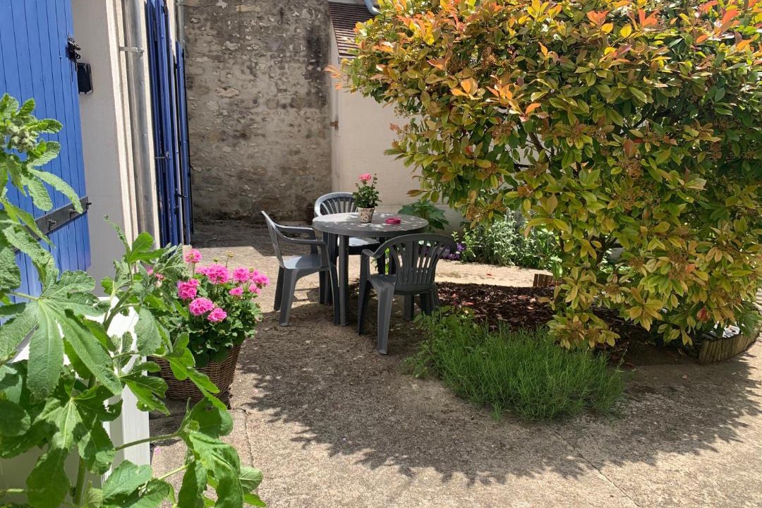 Photo of Others in Montigny-sur-Loing