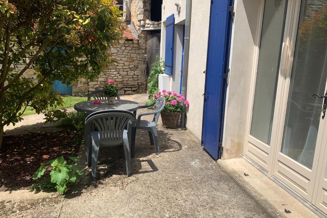 Photo of Others in Montigny-sur-Loing