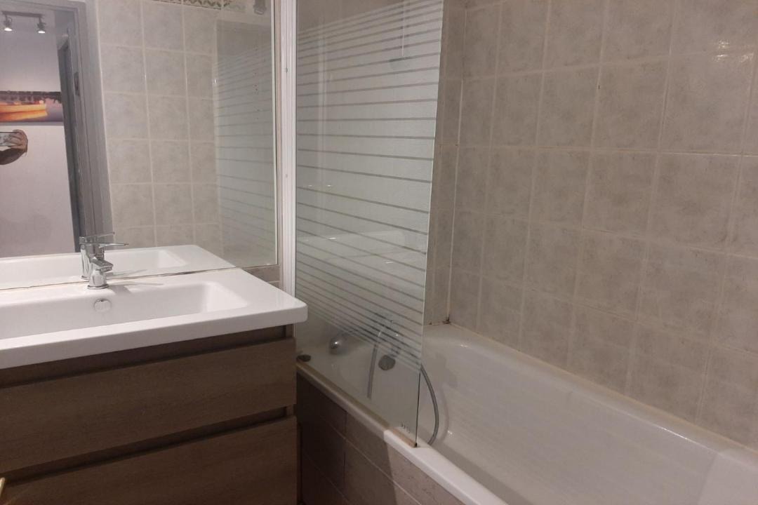 Photo of Bathroom in Les Hauts de Canet