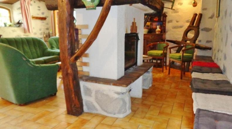 Photo of Others in Jarret