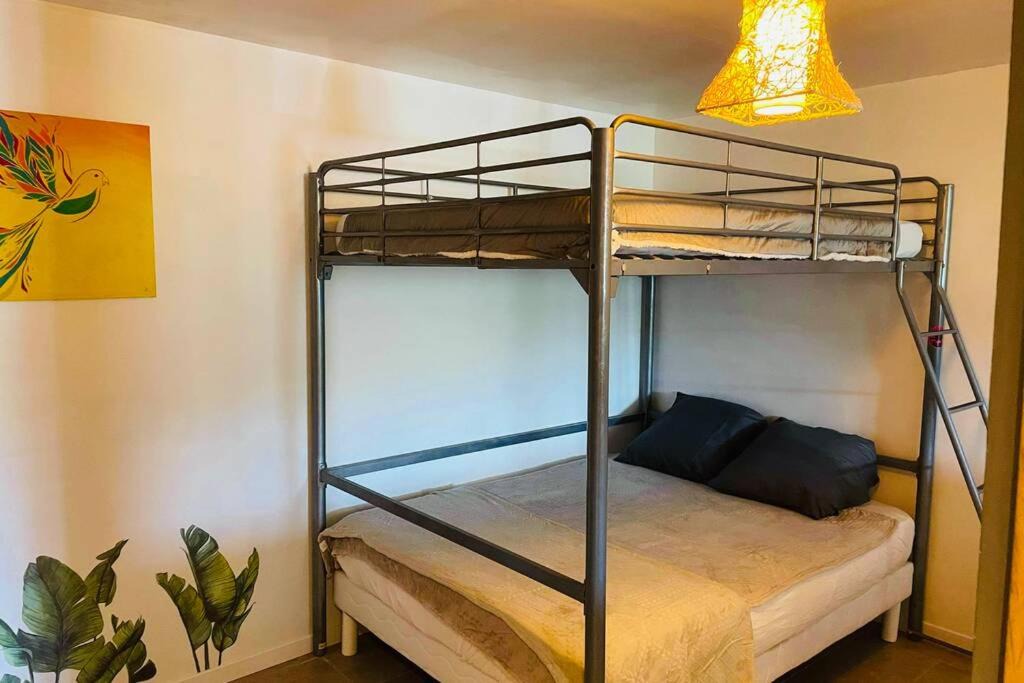 Photo of Bedroom in Montazels