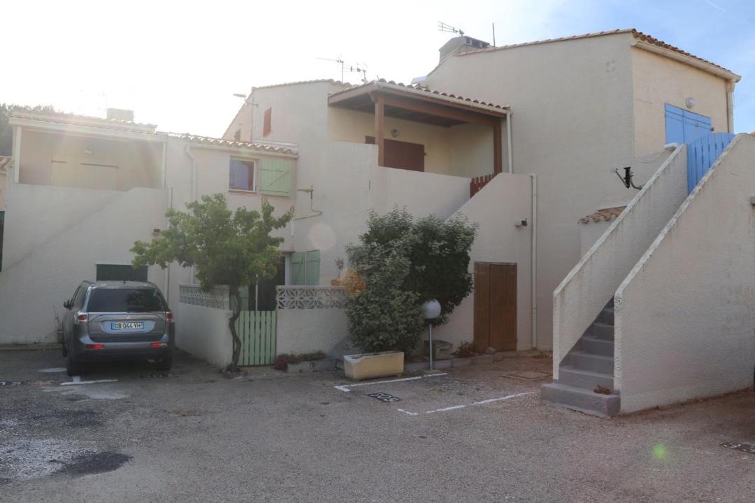 Photo of Buildings in Le Barcares