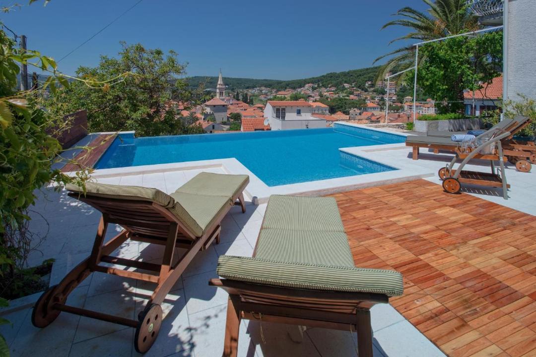 Photo of Patio Balcony in Island Hvar