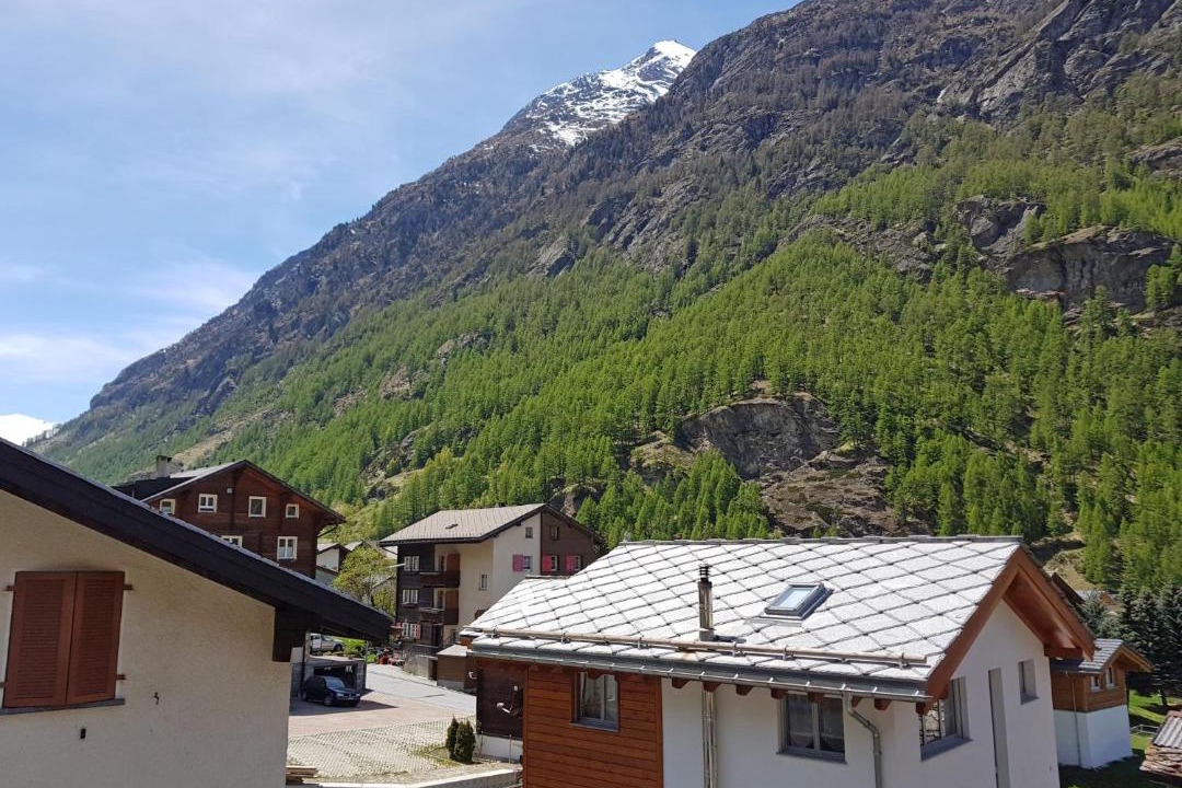 Photo of Others in Taesch
