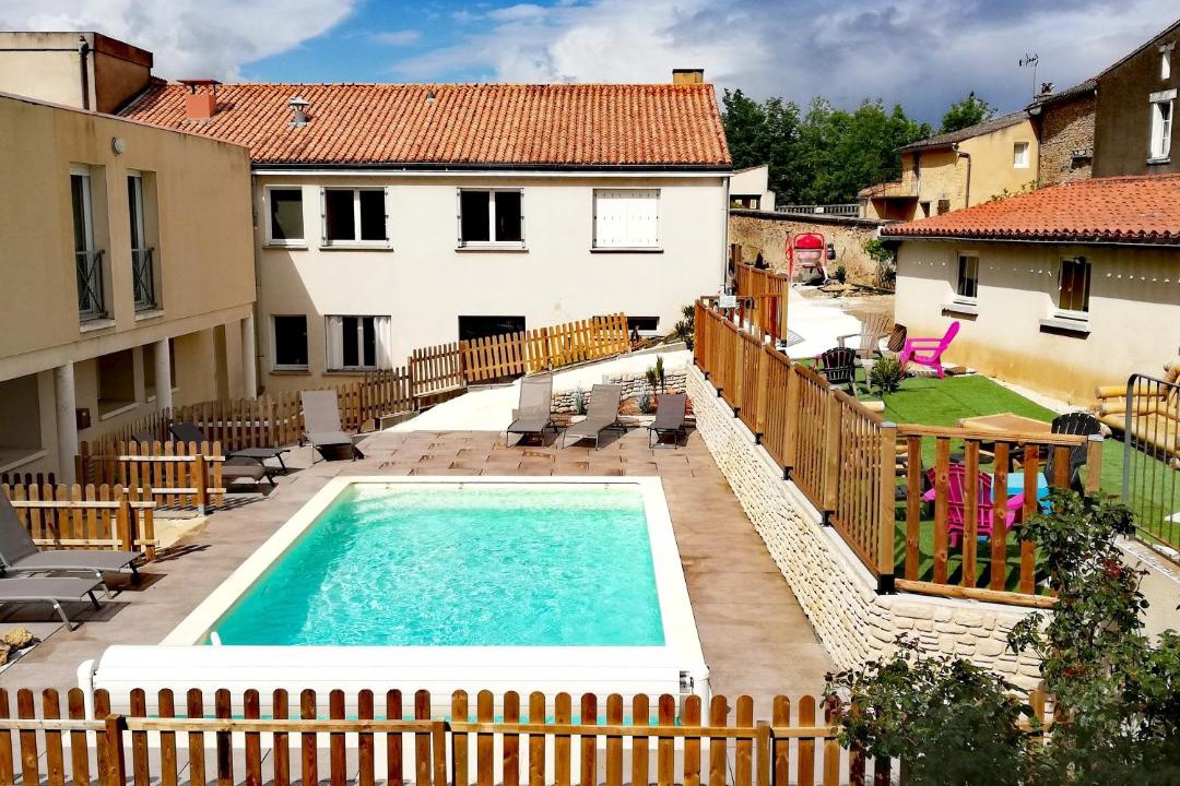 Photo of Others in Saint-Loup-Lamaire