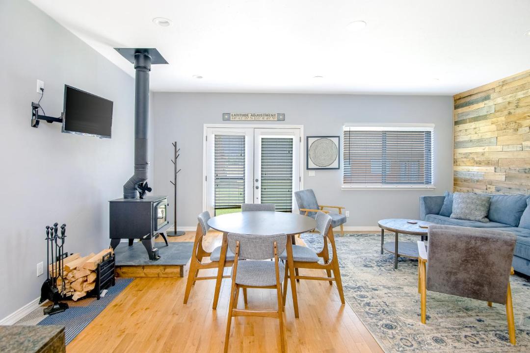 Photo of Others in Donnelly