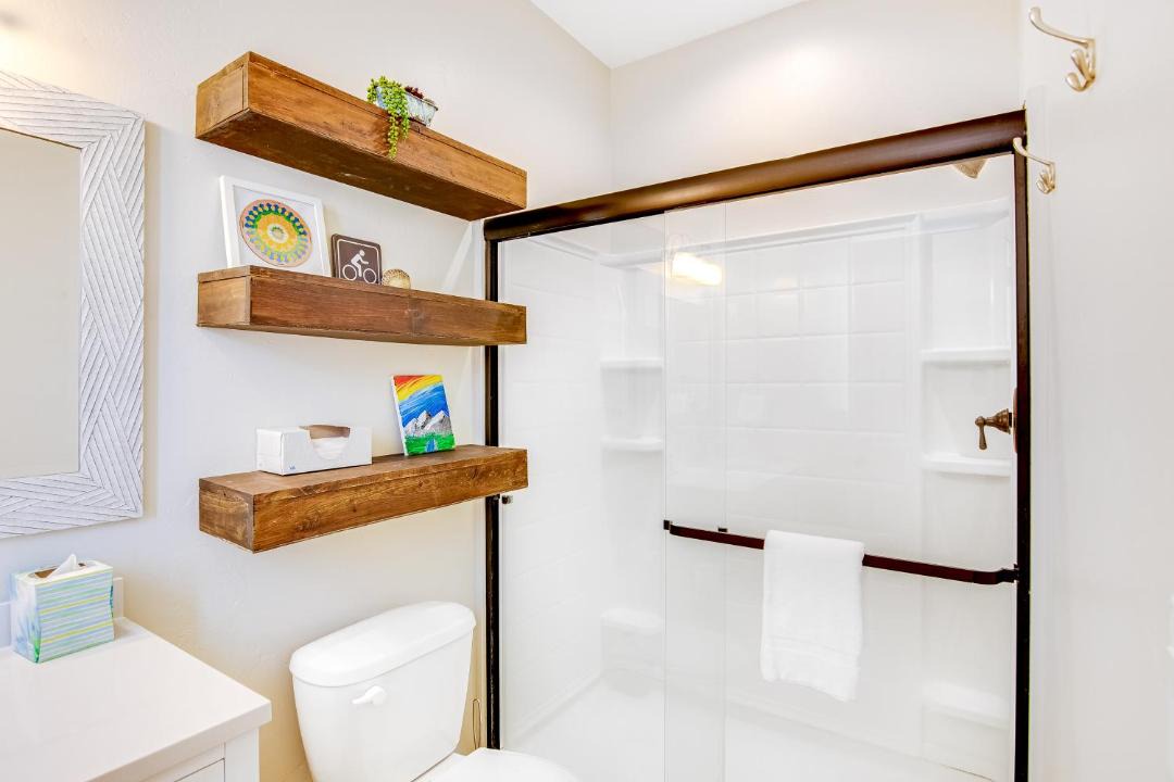 Photo of Others in Donnelly