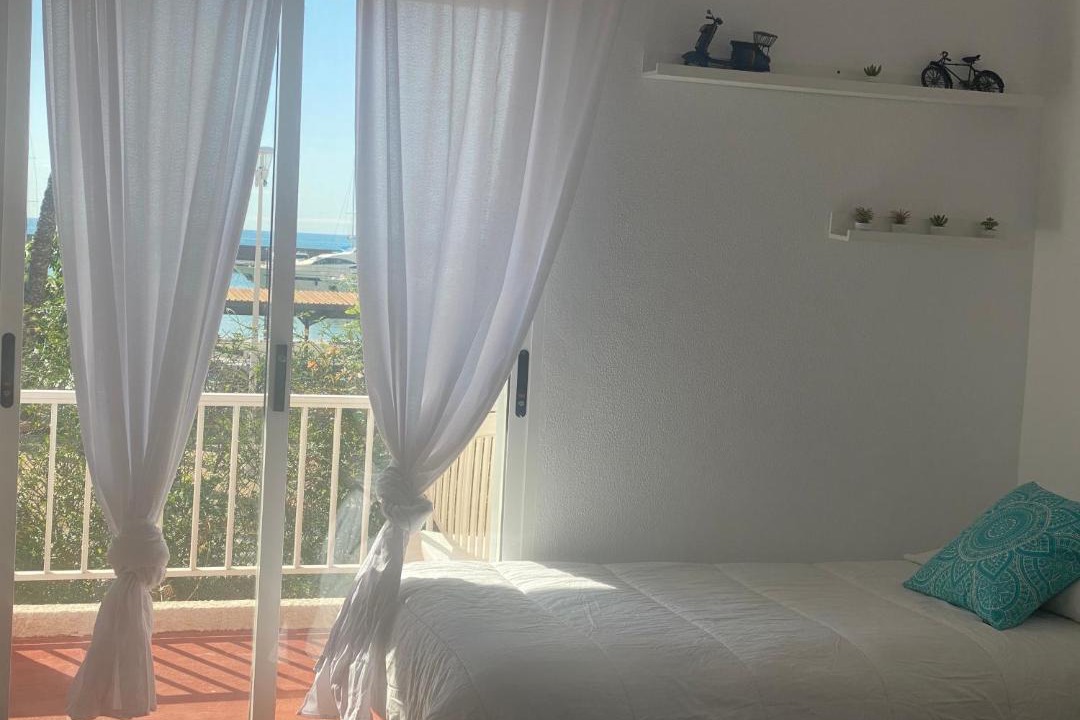 Photo of Bedroom in Playa Pobla de Farnals