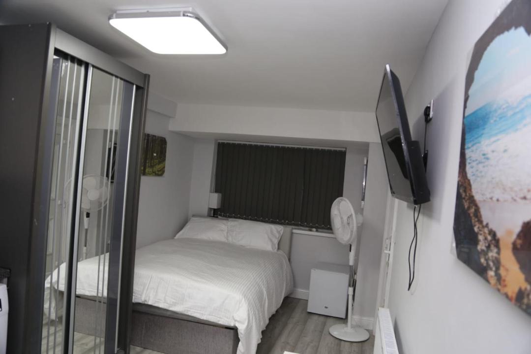 Photo of Bedroom in Woolwich Common