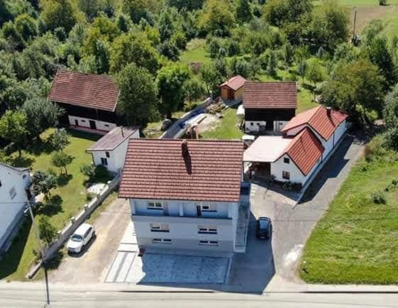 Photo of Buildings in Gomirje