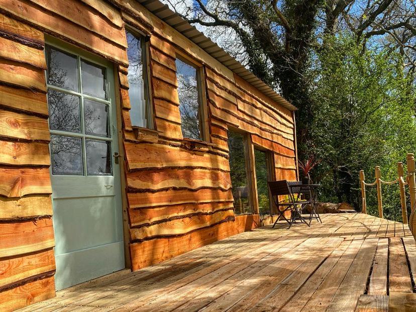 Photo of Buildings in Brazzacott