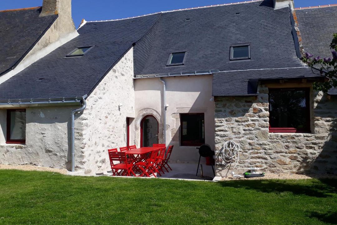 Photo of Buildings in Saille