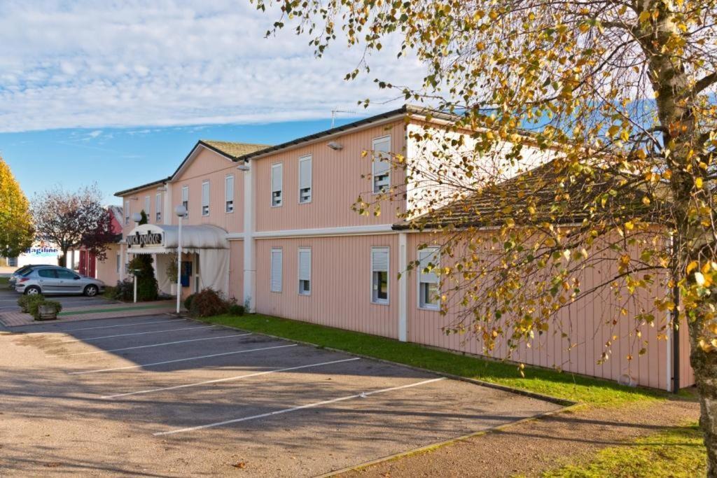 Photo of Buildings in Epinal