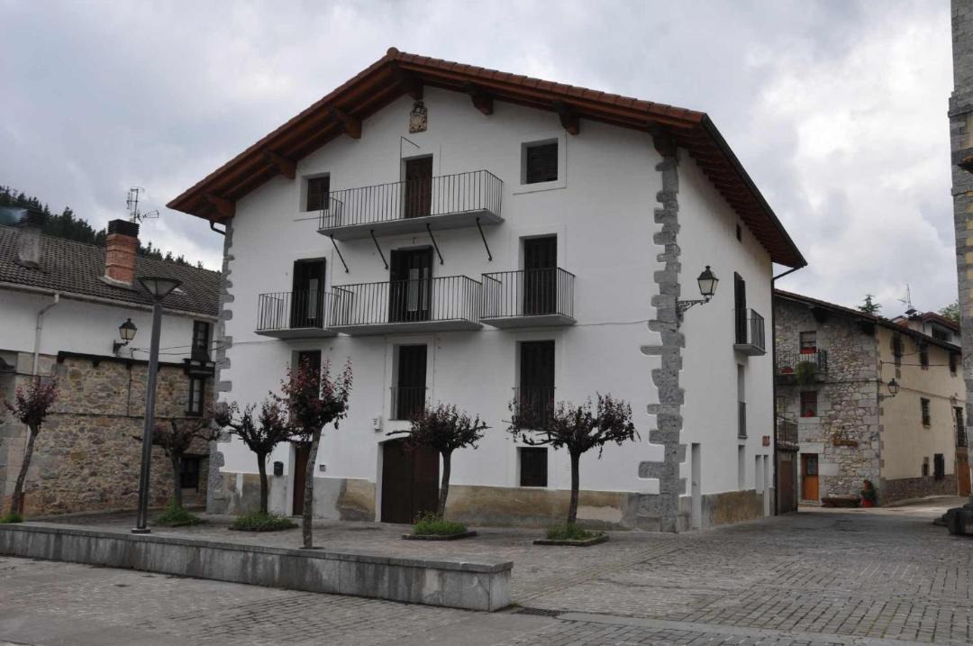 Photo of Buildings in Betelu
