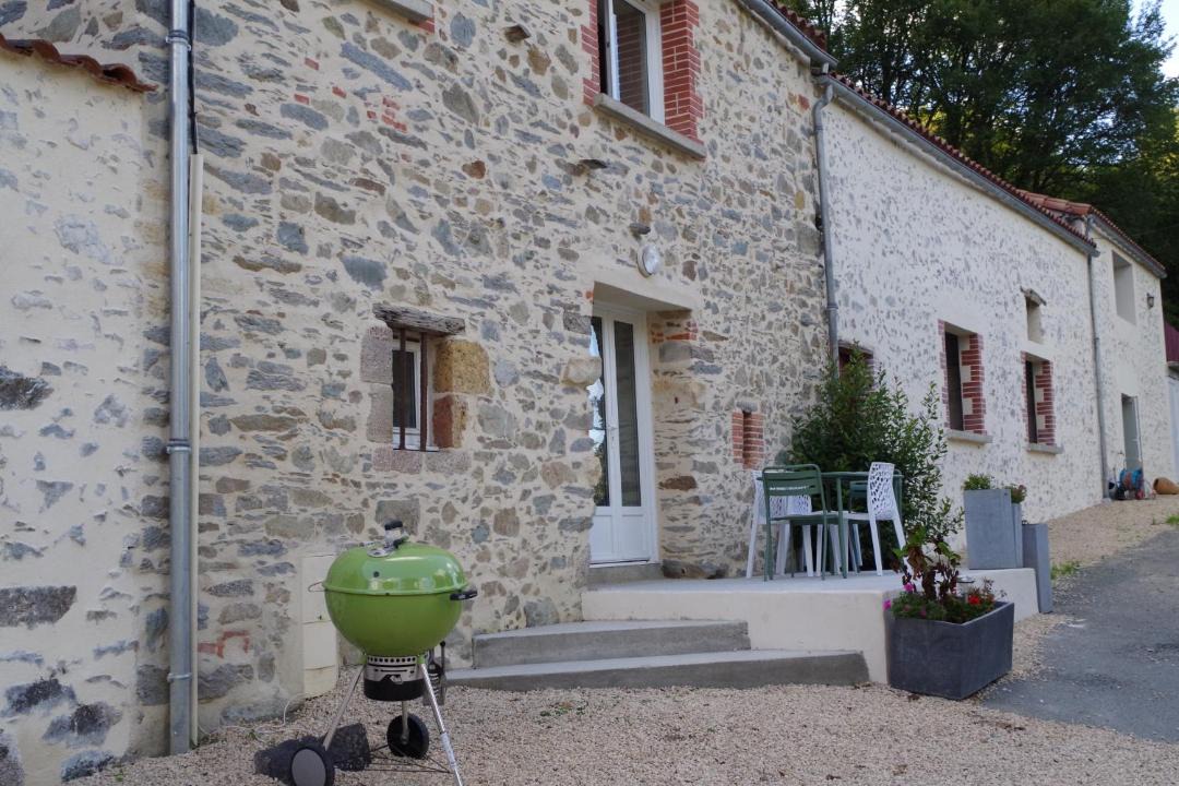 Photo of Buildings in Le Boupere