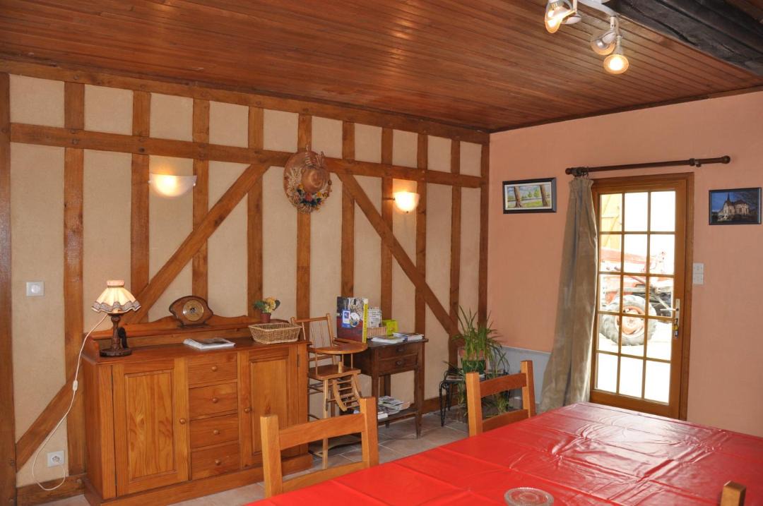 Photo of Others in Outines