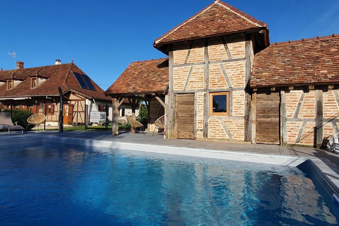 Photo of Others in Mervans