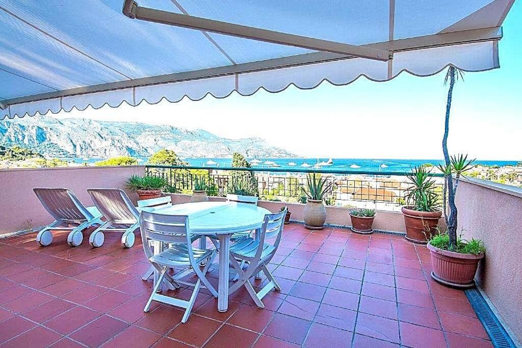 Photo of Patio Balcony in Cap-Ferrat