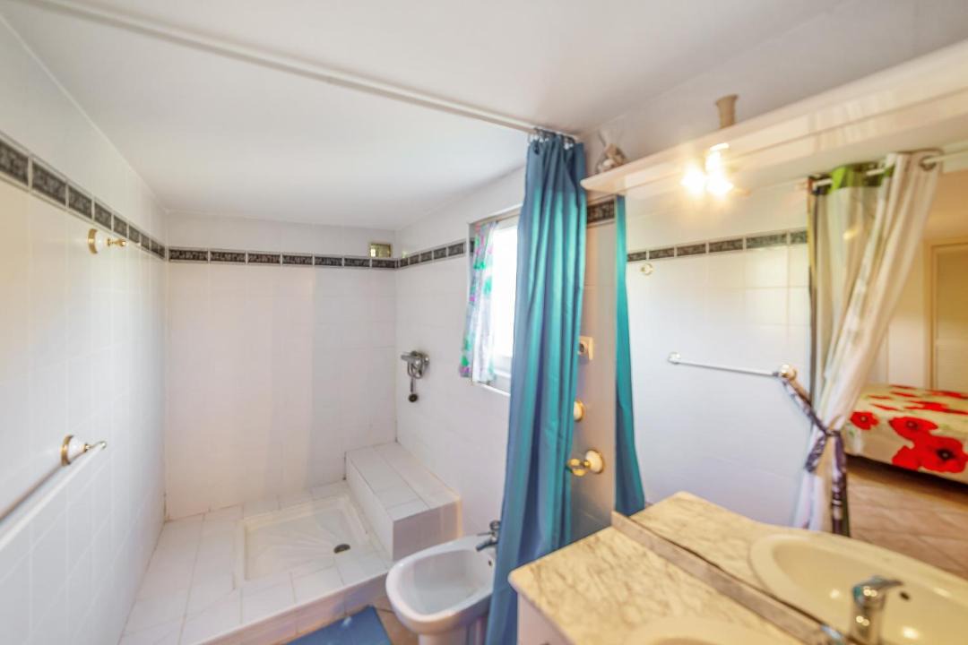 Photo of Bathroom in Arles-sur-Tech