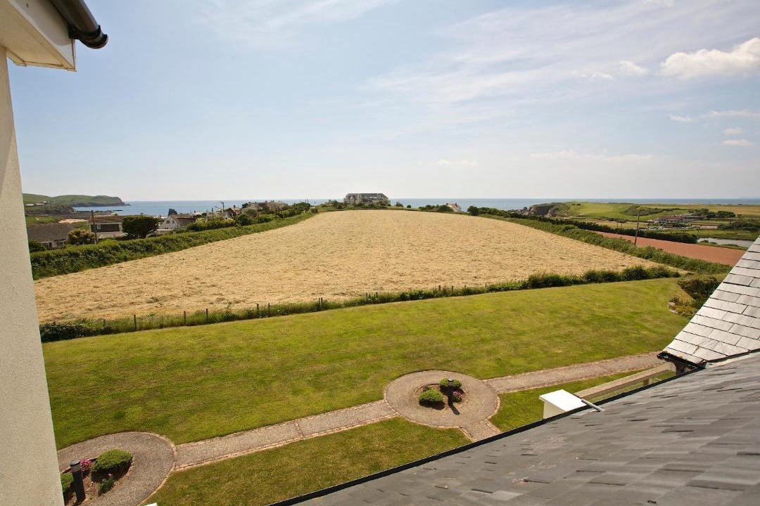 Photo of Others in Thurlestone