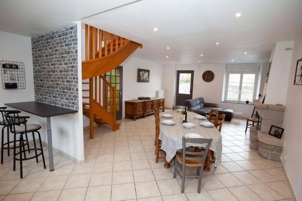 Photo of Others in Saint-James