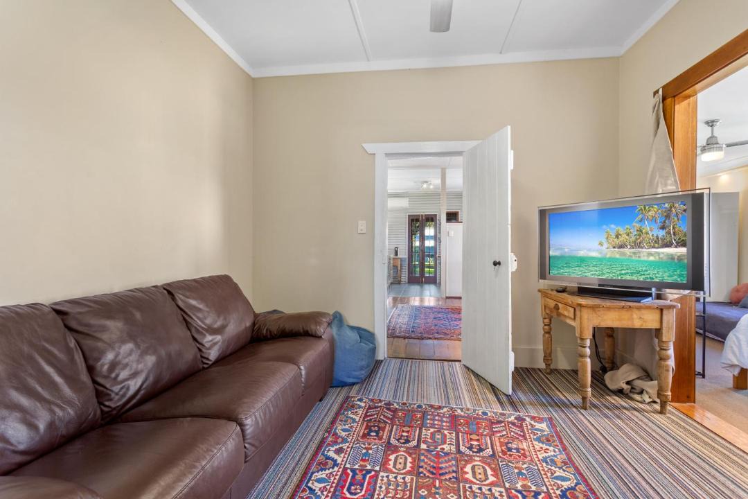 Photo of Livingroom in Boolambayte