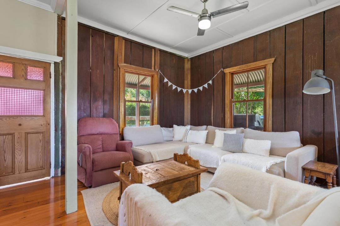 Photo of Livingroom in Boolambayte