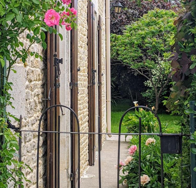 Photo of Others in Maille