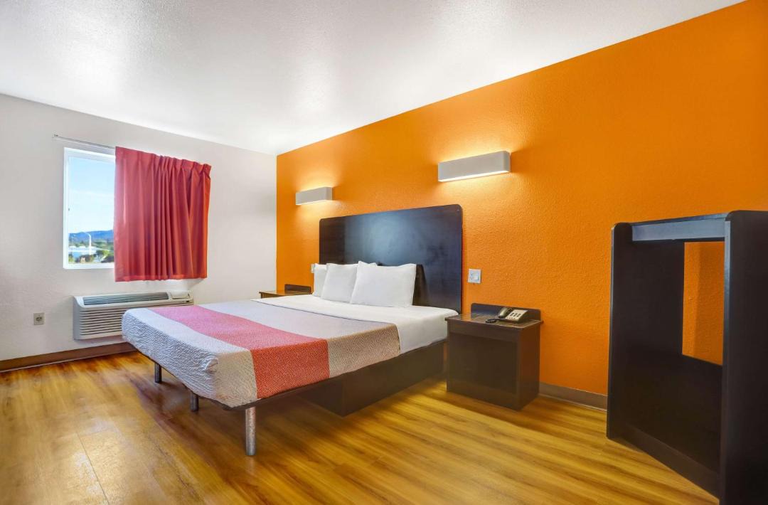 Photo of Bedroom in Tyrone