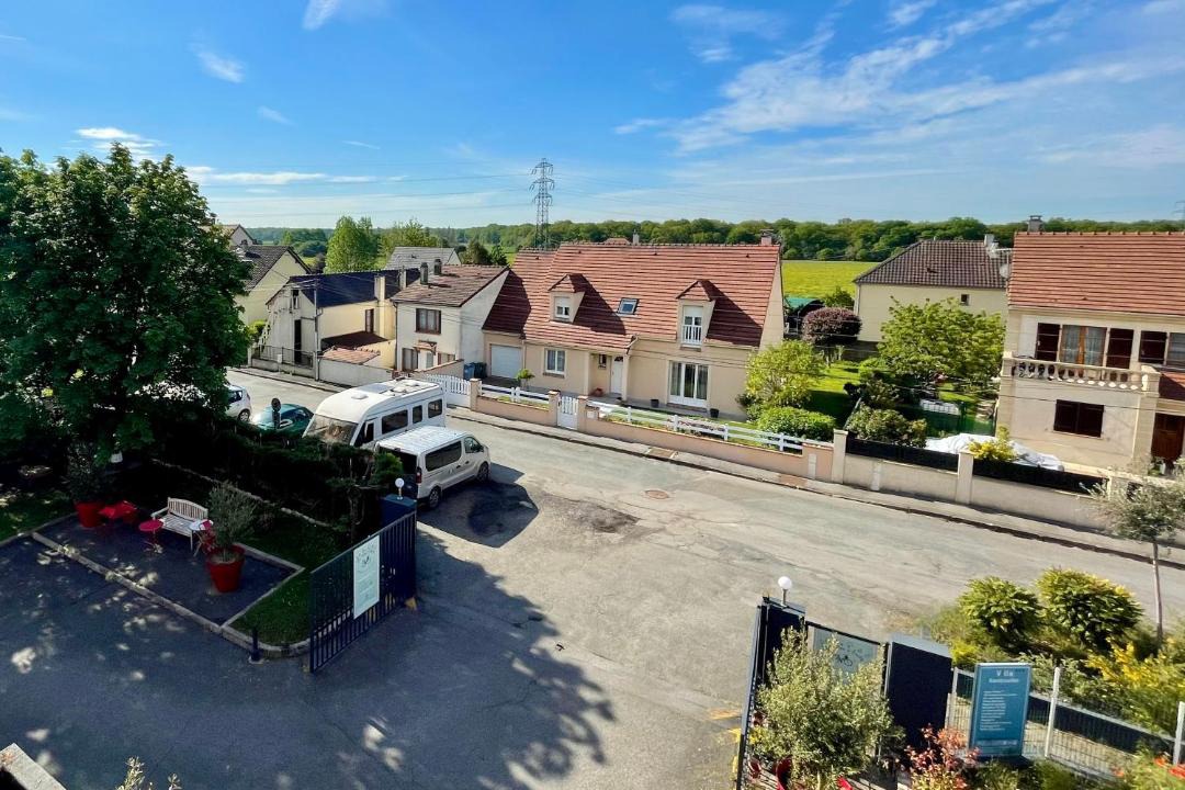 Photo of Others in Rambouillet