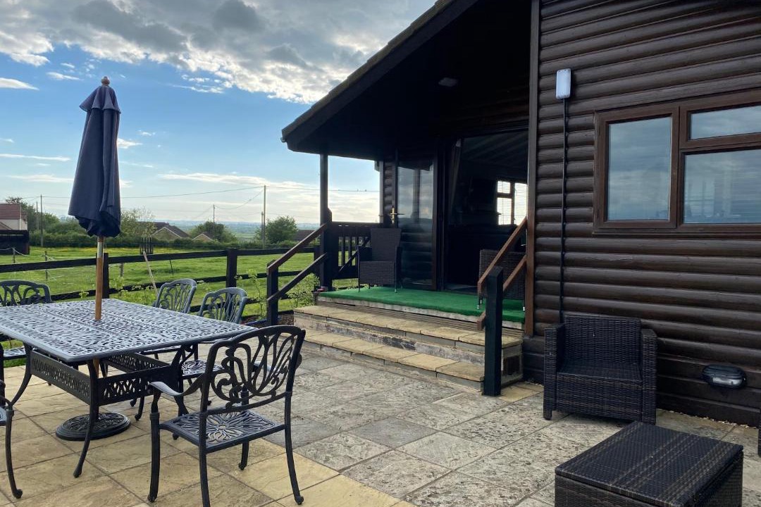 Photo of Patio Balcony in Seend